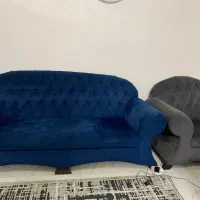 مبل هفت نفره همراه با میز و ۵تا صندلی