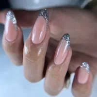 مدل رایگان کاشت ناخن