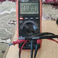 مولتی متر vc97  در حد نو و به ضمانت اصلی
