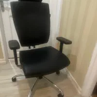 صندلی چرخان