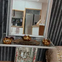 کنسول آینه سالم وتمیزومرتب بفروش میرسد