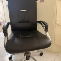 صندلی اداری چرخ دار