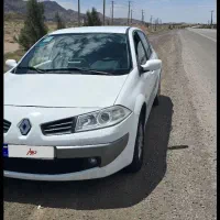 مگان مدل ۹۰