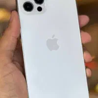 آیفون 12PRO تمیز و بدون ضربه