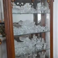 بوفه تاجدار