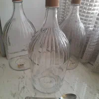 ۳ عددشیشه ضخیم شفاف بزرگ(نونو)