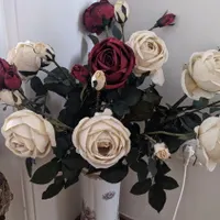 گلدان ایتالیای با دسته گل
