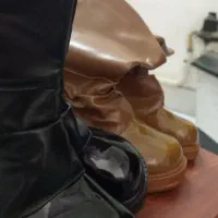 چکمه دخترانه