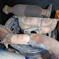 پنجه اگزوز و کپسولی و گلویی پراید