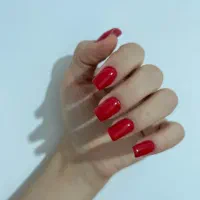 کاشت ناخن با قیمت مناسب