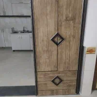 کمد لباس در حد نو