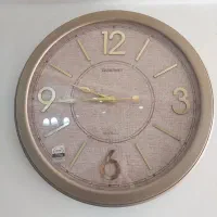 ساعت دیواری بزرگ