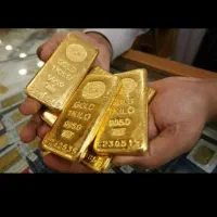 طلای آبشده ۳۲ گرم بالای تابلو