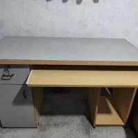 میز کامپیوتر