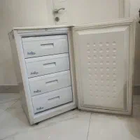 فریزر 6فوت فقط چندماه روشن بوده|یخچال و فریزر|کرمانشاه, |دیوار