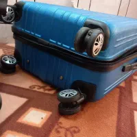 چمدان|کیف، کفش، کمربند|کاشان, شریعتی|دیوار