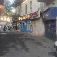 سرقفلی یک باب مغازه ۳۳ متری لوکیشن