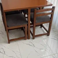 میزغذاخوری