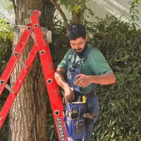 دوربین مداربسته 2MP با دید در شب رنگی