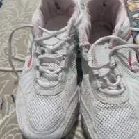 کفش کتانی تمیز سایز36 و37 زنانه خارجی|کیف، کفش، کمربند|سبزوار, باهنر|دیوار