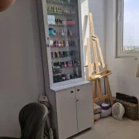 استند لاکژل سفارشی سازصندلی چرخدار و ثابت.میز ناخن