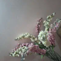 8 شاخه گل زیبا|گل مصنوعی|همدان, |دیوار