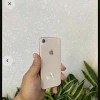 ایفون ۸ تمیز