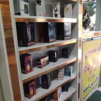 ویترین و کنسول