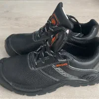 کفش و پوتین ایمنی پنجه فولادی|کیف، کفش، کمربند|اندیشه, اندیشه فاز ۱|دیوار