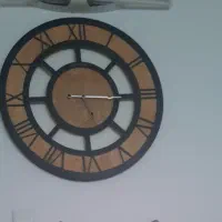 ساعت شیک و مدرن