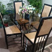 میز ناهار خوری