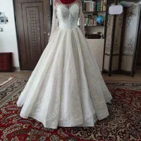 لباس عروس|لباس|گلبهار, شهر جدید گلبهار|دیوار