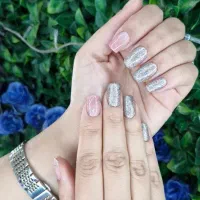 کاشت ناخن با تخفیف یلدایی|خدمات آرایشگری و زیبایی|قروه, |دیوار