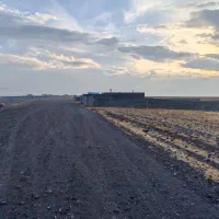 ۷۰۰ متر بر جاده  در کمرنق  شاد  باد ...