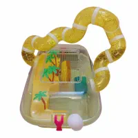 همستر با قفس و غذا