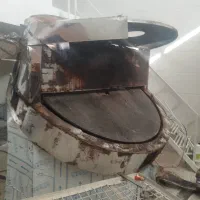 مقداری اهن و استیل