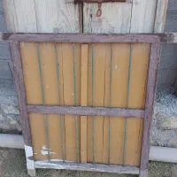 درب و پنجره چوبی قدیمی