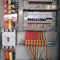 برقکار. برق ساختمان .برق صنعتی.عیب یابی