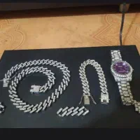 گردنبند .ساعت . دستبند .عینک ۳ تومن
