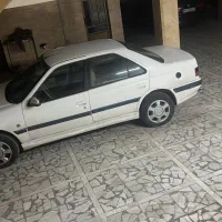 ماشین کرایه جهت حمل و نقل کارگر برای زمین کشاورزی