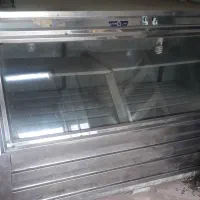 یخچال ویترینی لبنیات