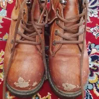 چکمه دخترانه