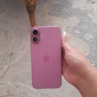 آیفون ۱۶ نرمال