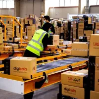 استخدام و جذب نیروی تمام وقت انبار دیجیکالا