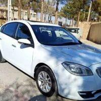 برلیانس H330 ۱۶۵۰ اتوماتیک مدل ۹۷، سفید،کم کار|خودرو سواری و وانت|اصفهان, جلالیه|دیوار