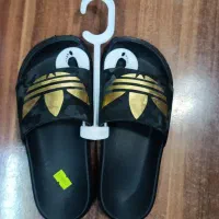 دمپایی آدیداس در سه سایز