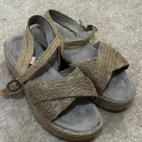 صندل و کیف حصیری|کیف، کفش، کمربند|پرند, فاز ۰|دیوار