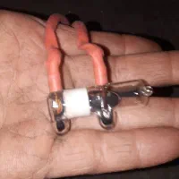 فیوز جیوه ای|صوتی و تصویری|قنوات, |دیوار