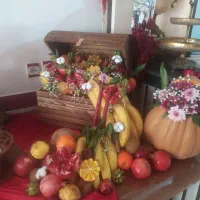 قبول انواع میوه آرایی و ژله و تزیین آجیل