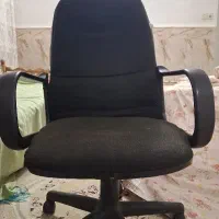 صندلی چرخدار دار